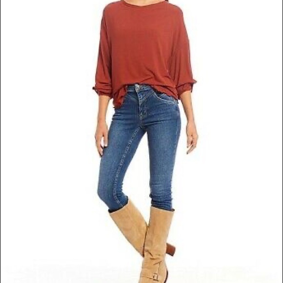 ⬇️SUMMER SALE!!!🎉NWT Free People Shimmy Shake Top - Picture 2 of 5